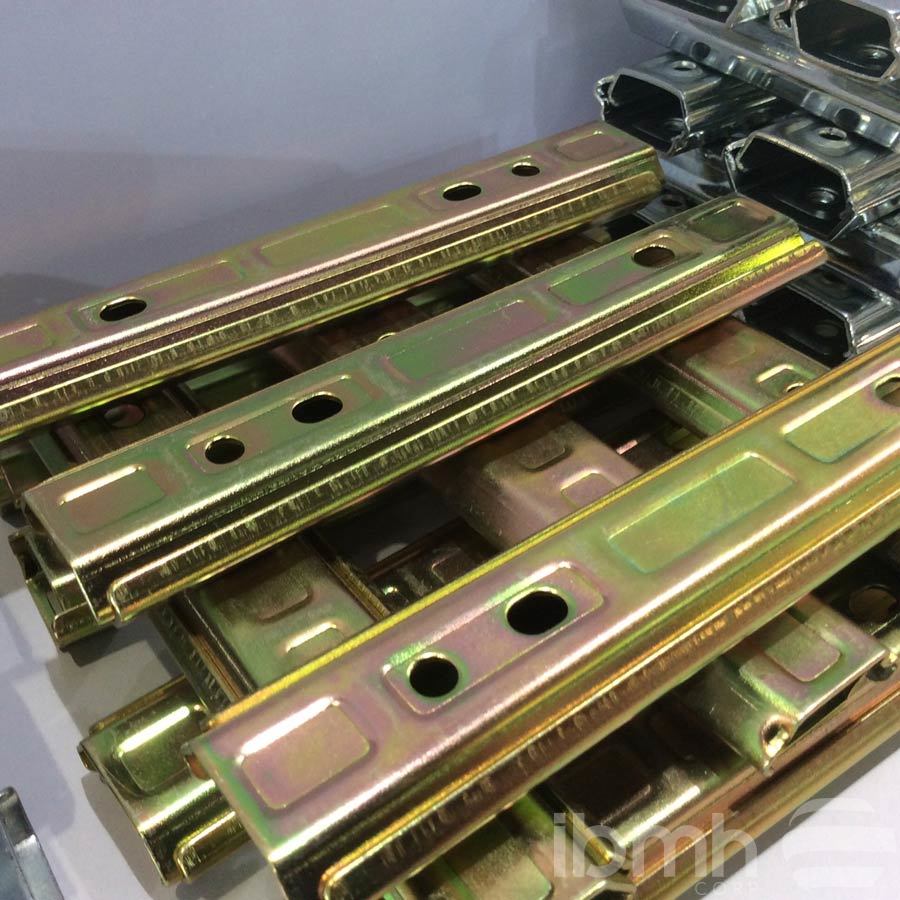 Product Line managed by IBMH Sectional Sofa Hardware Connector